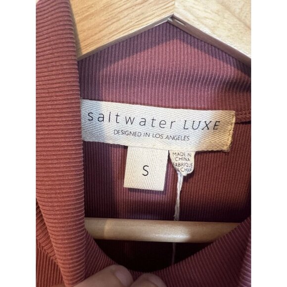 Saltwater Luxe Women’s Short Sleeve Mock Neck Tee Small Raspberry Knit Modal - Picture 5 of 7